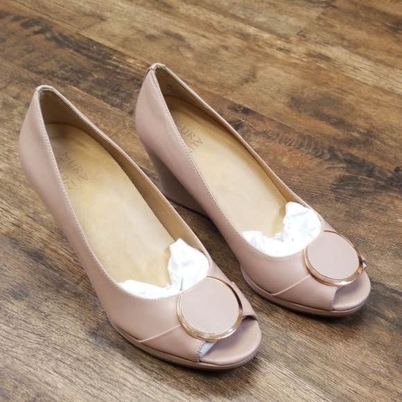 naturalizer breeze shoes